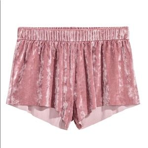 Velvet shorts